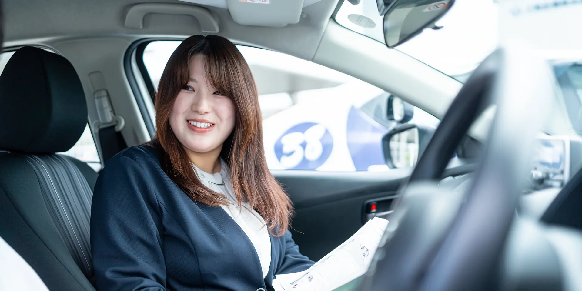 【人生変える資格、ここで取れる】未経験からプロ講師へ、第一歩を。自動車学校のインストラクター